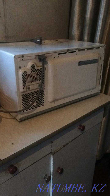 Продам микроволновку Усть-Каменогорск - изображение 3