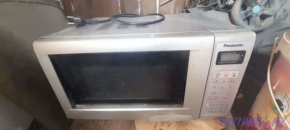 Used microwave  - photo 4