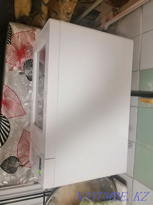 Микроволновая печь Daewoo Electronics KOR-660BW  - изображение 2