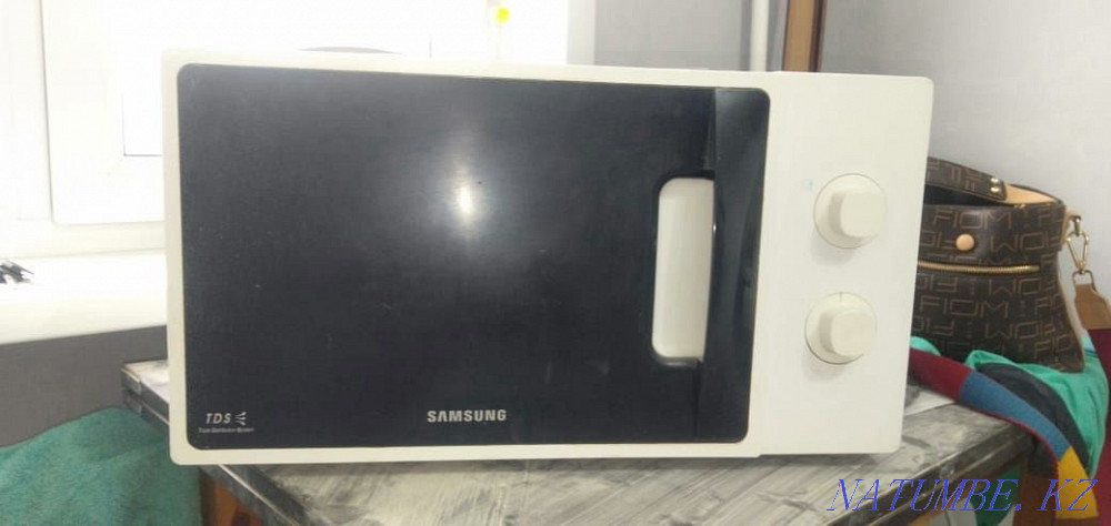 samsung microwave for sale Ust-Kamenogorsk - photo 1