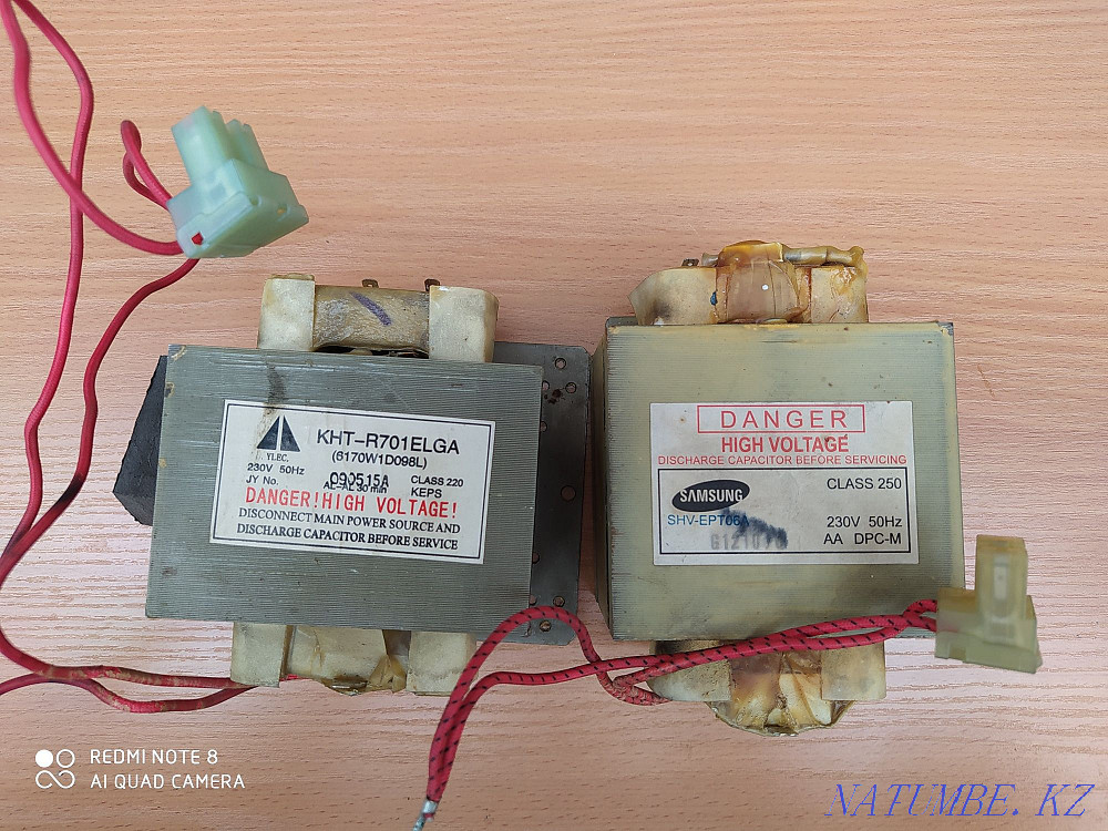Продам трансформатор от микроволновки(МОТ) и другие запчасти. Алматы - изображение 1