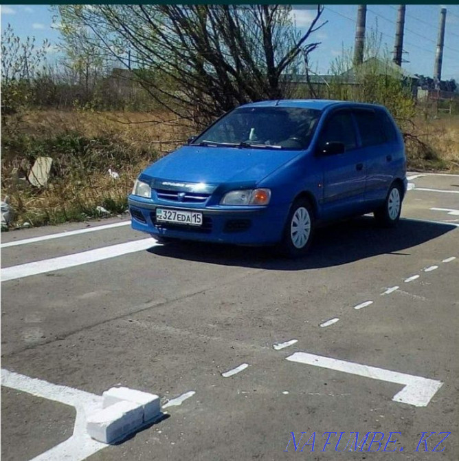 Private driving instructor. Category 