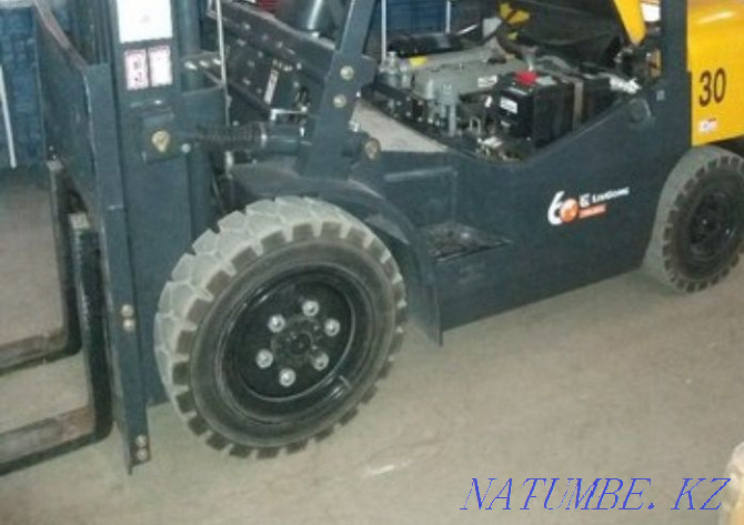Repair of forklifts and mini loaders Bobcat Toyota Almaty - photo 3