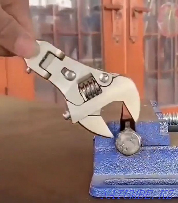 Ремонт вилочных погрузчиков и мини погрузчиков Bobcat Toyota Алматы - изображение 2