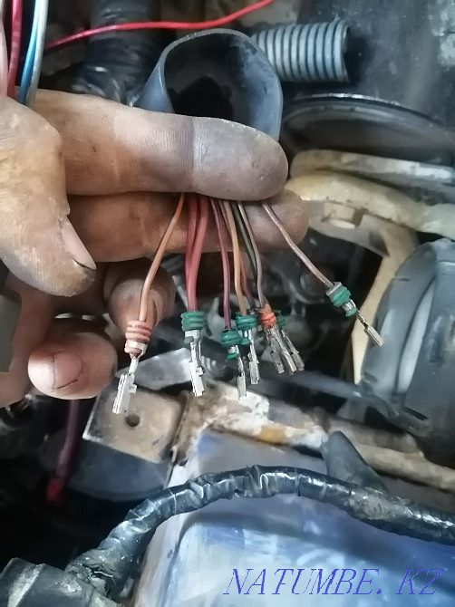 Auto electrician on site  - photo 3
