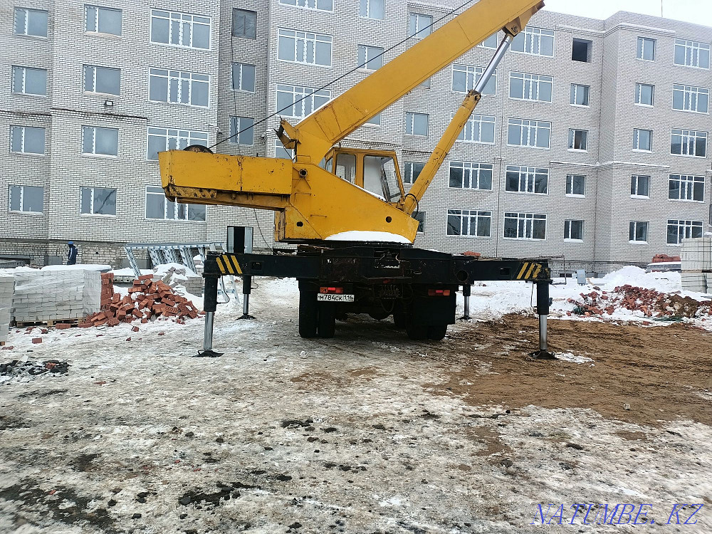 Автокөлік кранына қызмет көрсету 25 және 16 тонна  Ақтөбе  - изображение 8