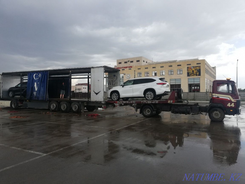 Tow truck. Retractable hydraulic platform. Loading and loading into trucks. Aqtobe - photo 1