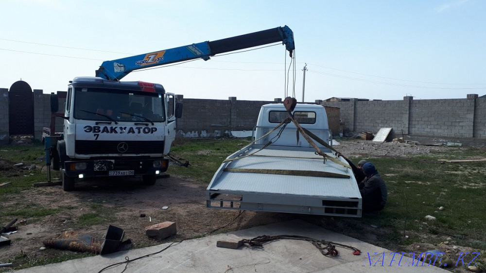 Services tow truck in the meadow 24 hours around the clock  - photo 6