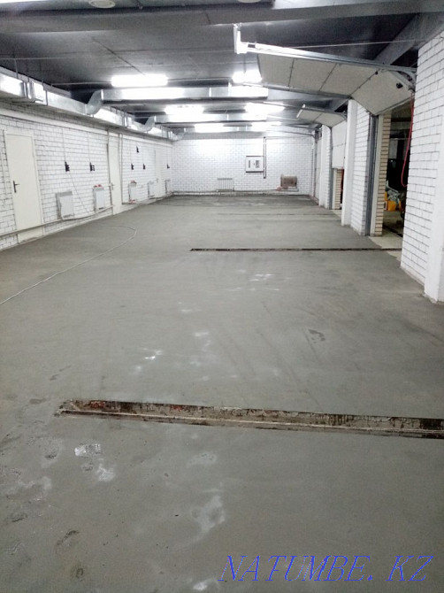 Durable polymer self-leveling floor painting roof walls hundred car services Astana - photo 1