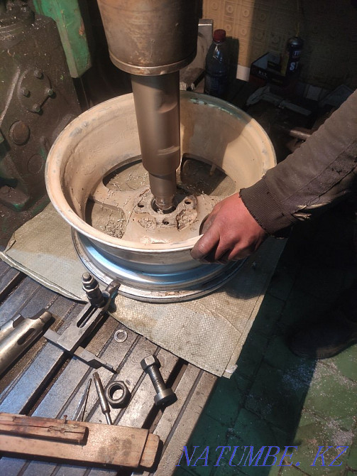 диски расточка отверстия проточка тормозных дисков торцовка маховиков Караганда - изображение 2