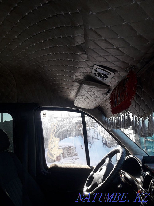 Car upholstery Oral - photo 1