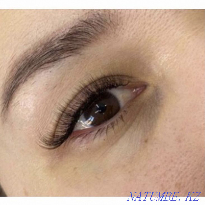 eyelash extension  - photo 4