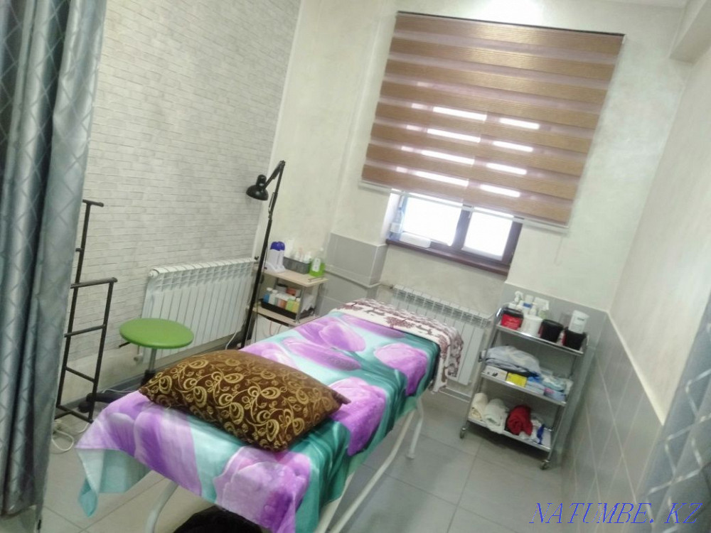 Cabinet massage eyelash sugaring Almaty - photo 4