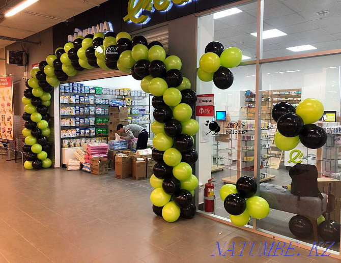 ARCH FROM BALLOONS for the opening / DESIGN of the store with BALLOONS / Balloons for the entrance Astana - photo 7