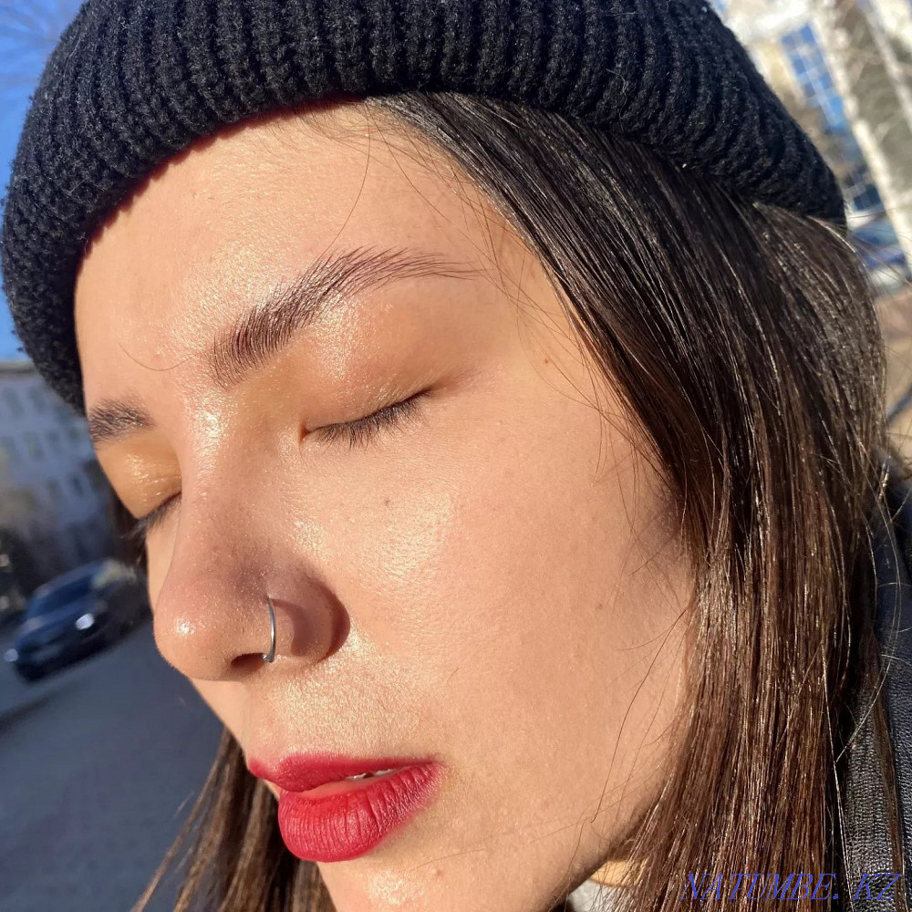 Eyebrow architecture  - photo 1