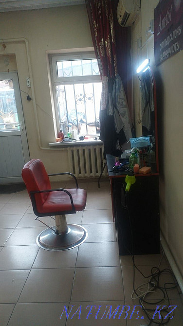 Red Black сұлулық салонында орындық жалға беріледі  Алматы - изображение 2