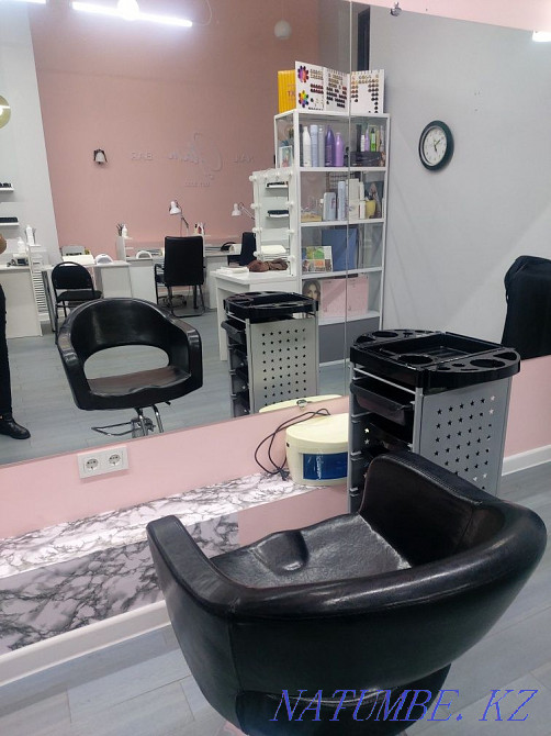 Сұлулық салонында шаштаразға орындық жалға алыңыз  Астана - изображение 1