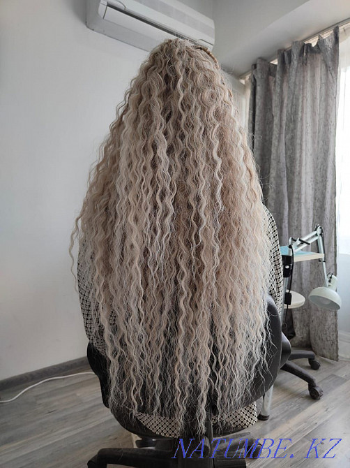 Afro curls, afro braids  - photo 1