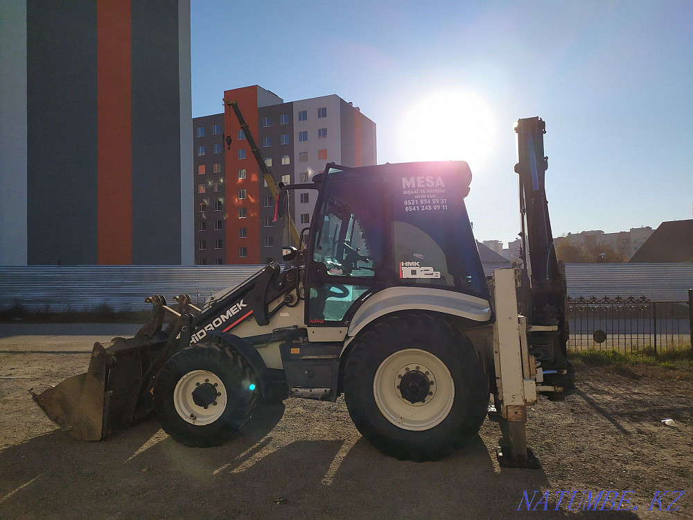 Услуги экскаватора-погрузчика, 3 в 1, петушок, ЖСБ, САТ, молот, вилы. Тельмана - изображение 3