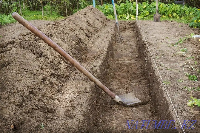 Digging septic tank trenches. We load unload. Almaty - photo 1