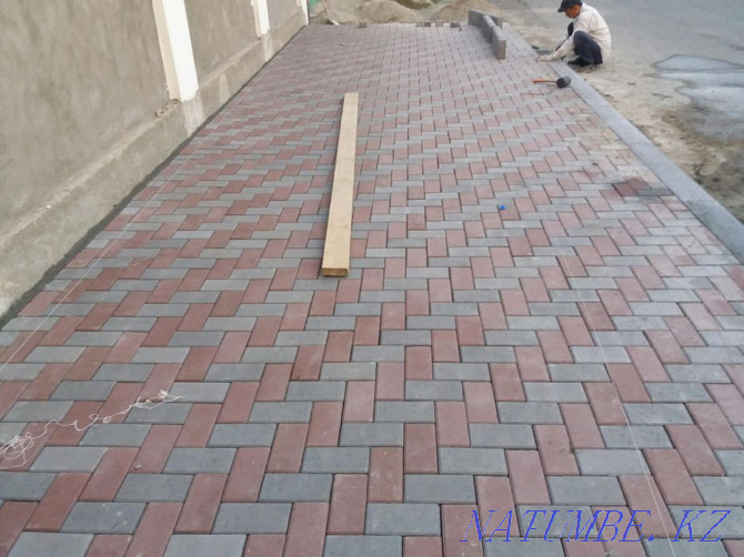 Laying paving stones of all kinds. Spliter block masonry with high quality Almaty - photo 1