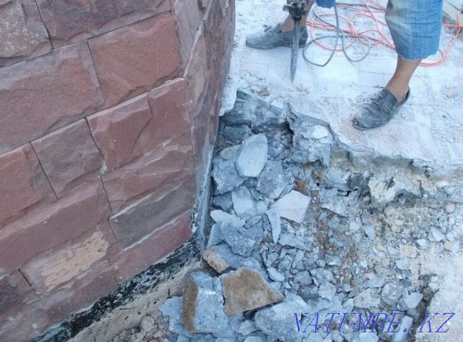 Demolition of a house Dismantling Partitions Jackhammer Prefarator destruction Shymkent - photo 3