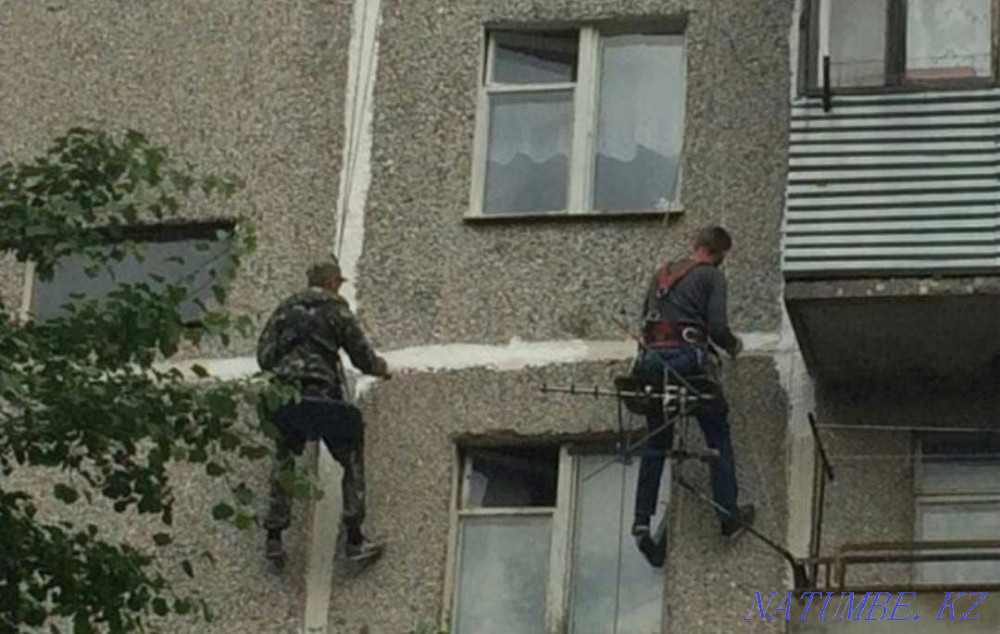 Repair of interpanel seams. high-altitude work. industrial mountaineering Kokshetau - photo 1