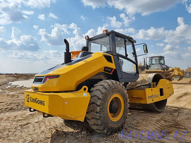 Equipment rental Loader, vibratory roller Karagandy - photo 3