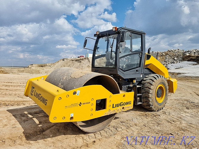 Equipment rental Loader, vibratory roller Karagandy - photo 5