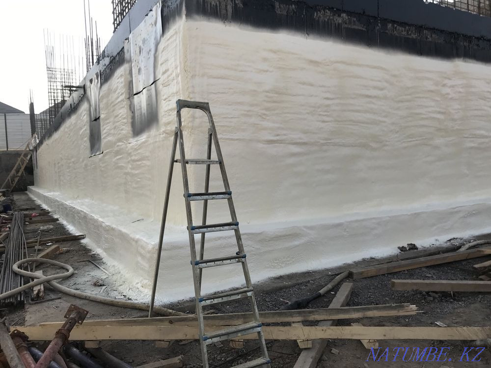 Оқшаулағыш полиуретанды көбік (ППУ) шатыр көбігі, қоймалар, кәсіби жабдықтарға арналған ангарлар  Алматы - изображение 2