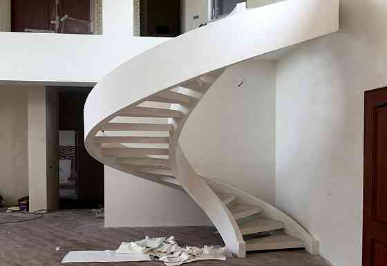Монолитные лестницы, любого дизайна и сложности 