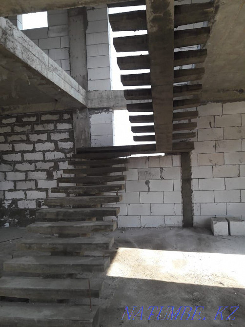 Monolithic stairs, designer, from the best masters Turkestan - photo 3