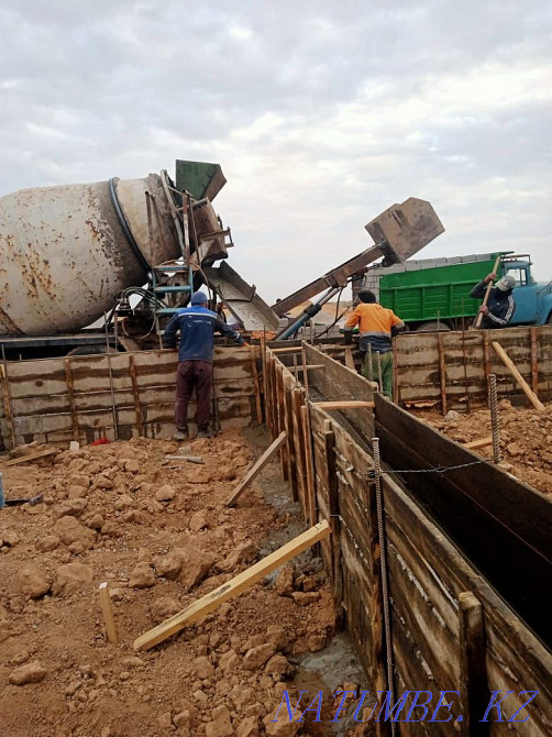 Foundation ??Yamyz! We fill the foundation, pillow, screed, fences!Mixer Shymkent - photo 4