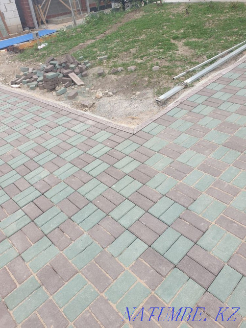 Laying pavers (paving slabs) asphalt Almaty - photo 5