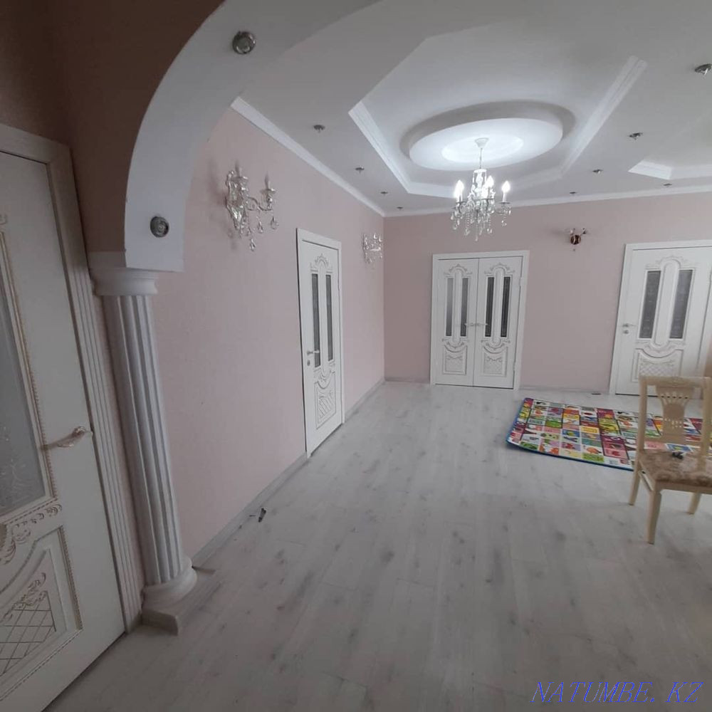 Установка дверей , обой , ламинат , галтель , плинтус , электричества Атырау - изображение 7