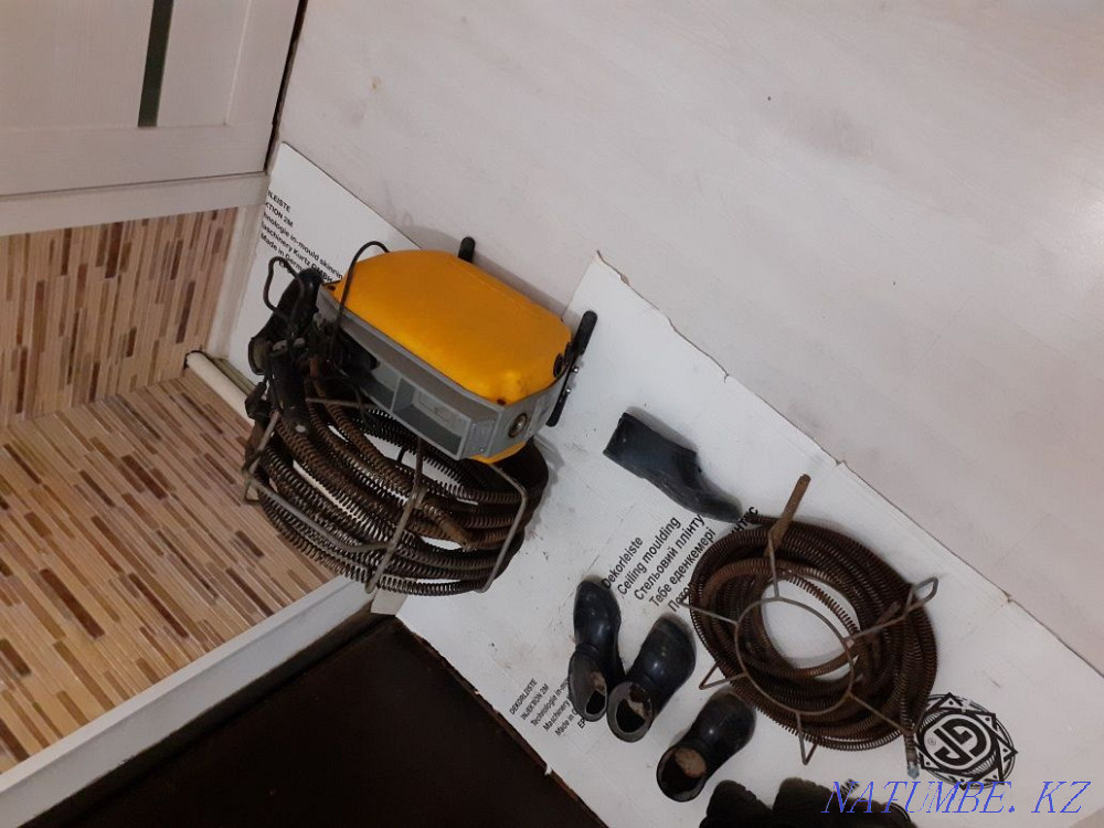 Сантехник чистка канализации с аппаратом 24/7.Откачка септика 4 куба Атырау - изображение 2