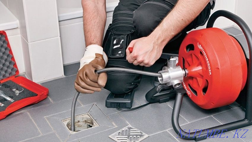 Sewerage cleaning, blockage removal, Digging of trenches and pits. plumber Aqtobe - photo 1