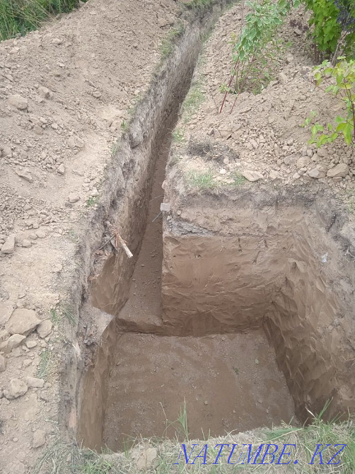 Копаем септик траншей подключение в центральный водопровод. Канализаци Алматы - изображение 4