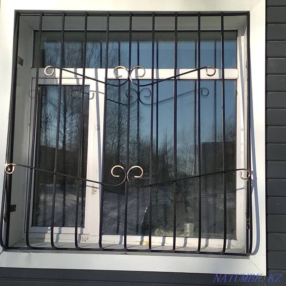 Lattices on windows, fences, gates. Rudnyy - photo 8