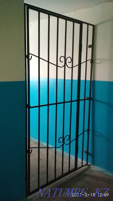Lattices on windows, fences, gates. Rudnyy - photo 6