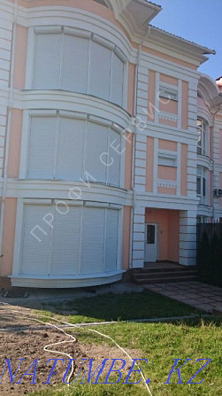 STOCK! Sectional doors / Garage doors / Roller shutters Almaty Almaty - photo 6