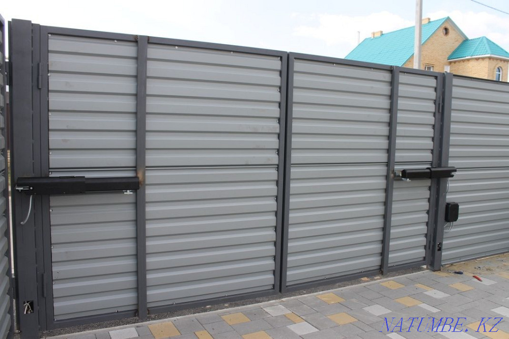 Sectional doors, roller doors, automatic Rudnyy - photo 6