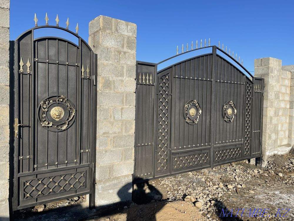 Gates, fences, gazebos, benches, swings  - photo 1