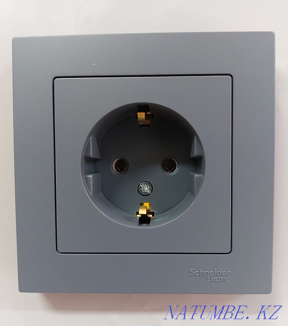 Sockets and switches Schneider, Klaus, Belorusskie, Dawn. Spotlights GX53 Kokshetau - photo 6