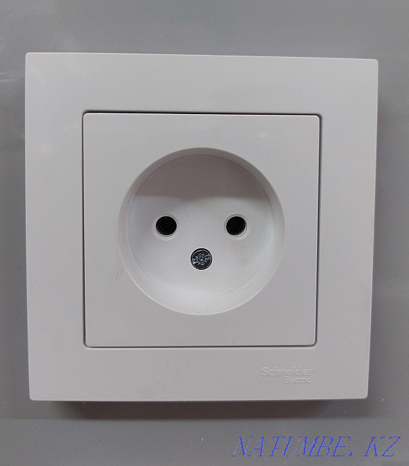 Sockets and switches Schneider, Klaus, Belorusskie, Dawn. Spotlights GX53 Kokshetau - photo 7