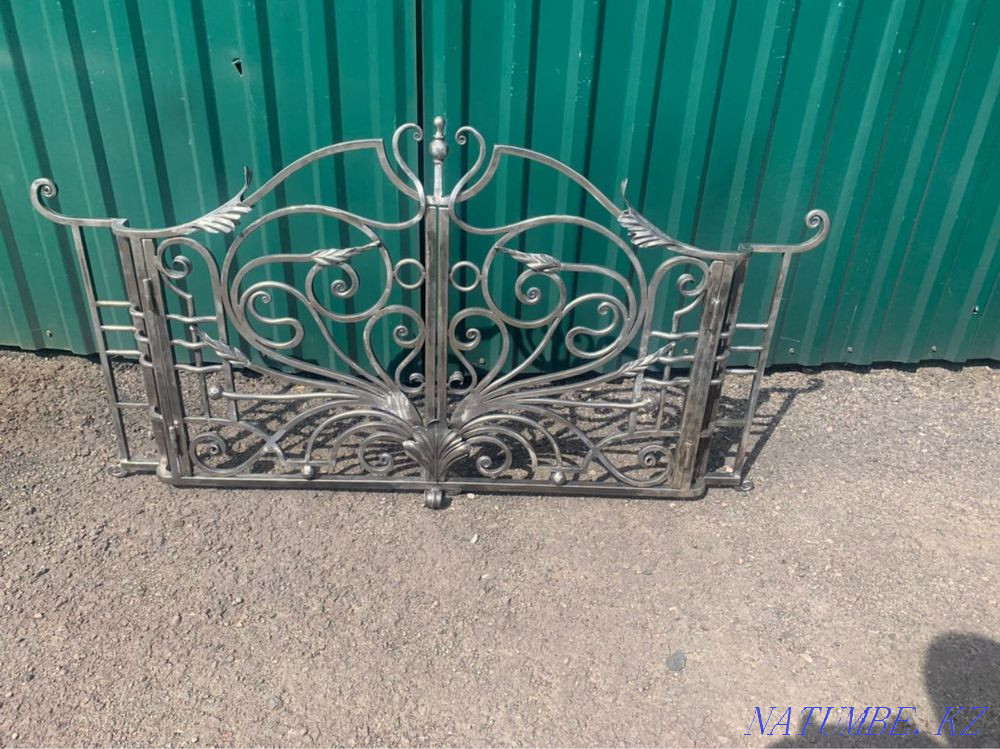 Алматы баспалдақтарындағы рельс. Гейтс. Металл құрылымдар. Терезелердегі торлар  Алматы - изображение 6