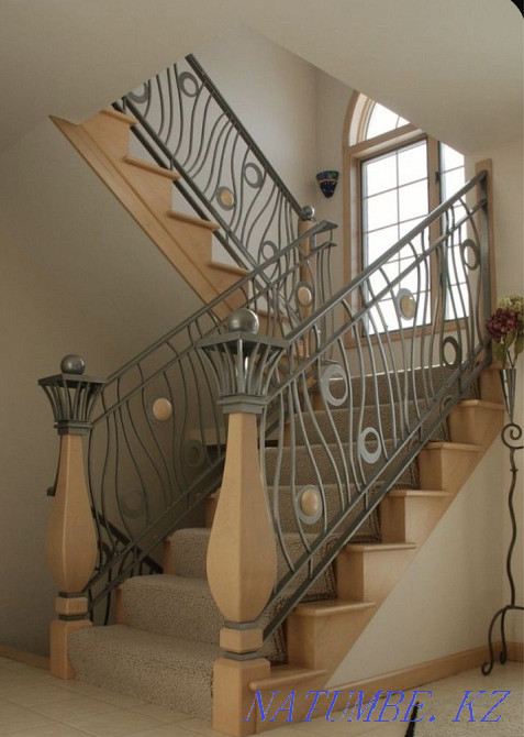 Алматы баспалдақтарындағы рельс. Гейтс. Металл құрылымдар. Терезелердегі торлар  Алматы - изображение 4