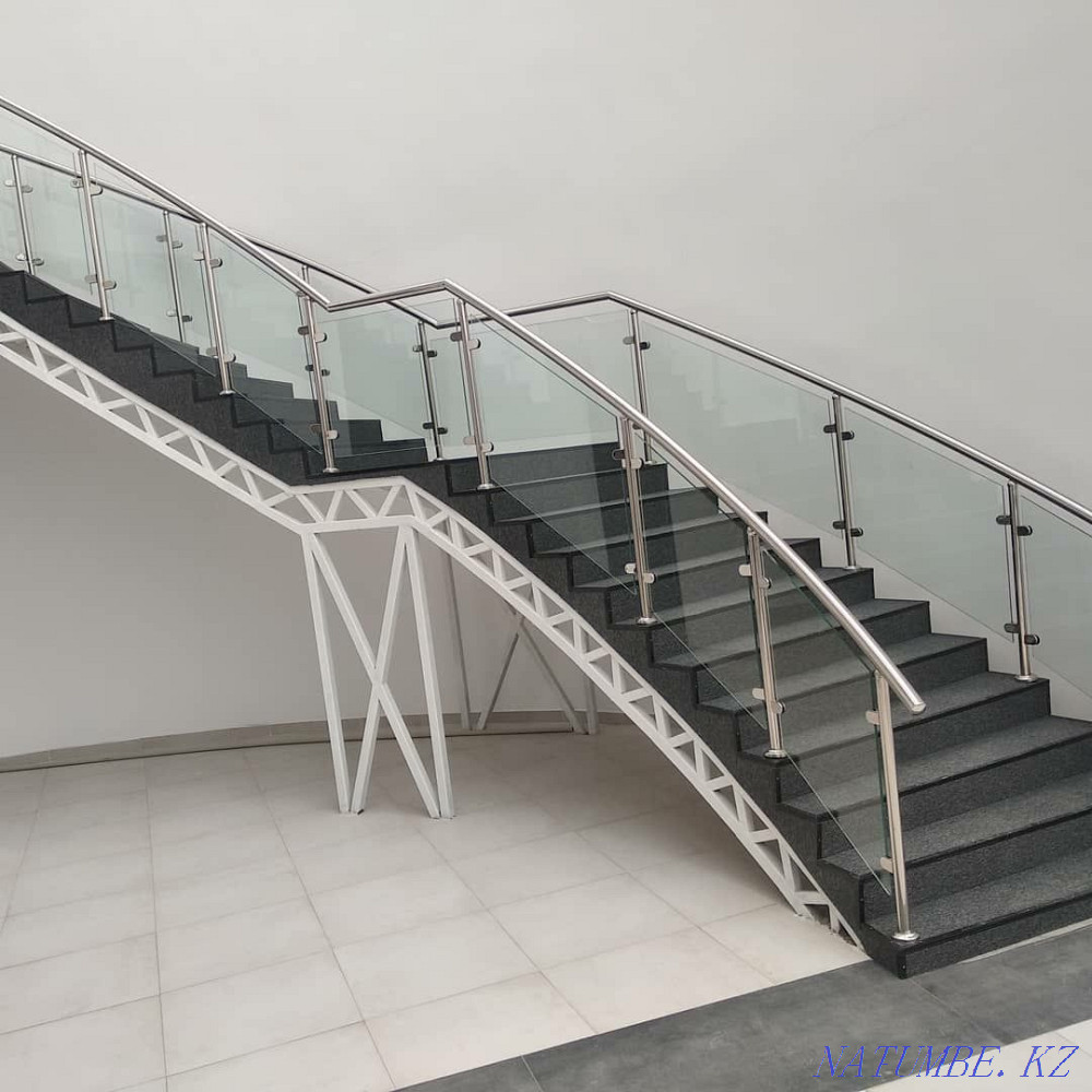 Перила из нержавеющей стали с колёным стеклом и простые трёхлинейные! Астана - изображение 4