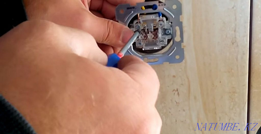 Электрик қызметтері! Төтенше жағдай. Біліктілік, тиімділік.  Өскемен - изображение 2