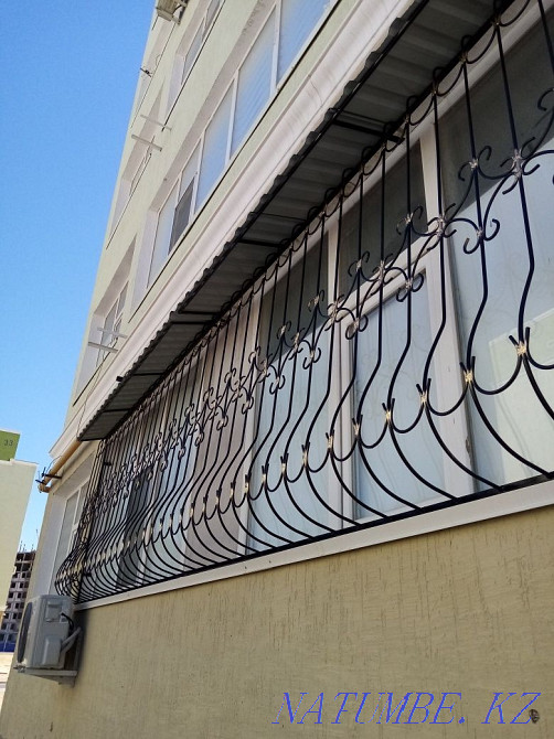 Lattices on windows. Aqtau - photo 6